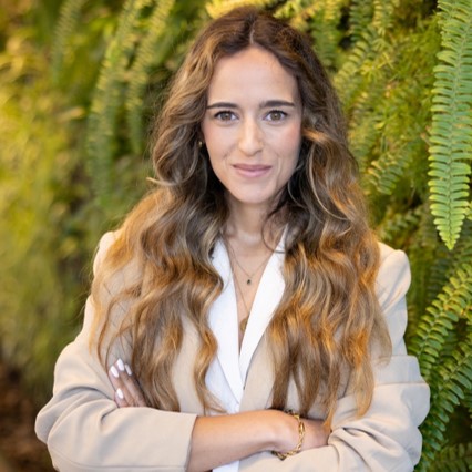 Vera Correia